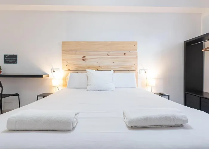 Hostal Easy Sants